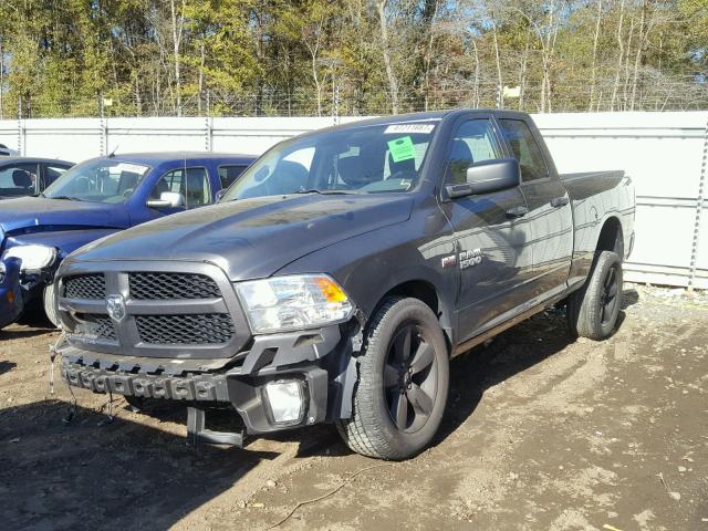 1C6RR7FT4GS419319 - 2016 RAM 1500 ST GRAY photo 2