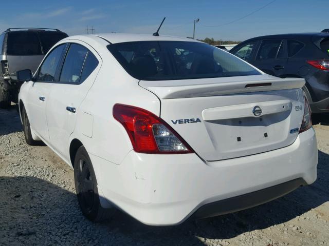 3N1CN7AP9FL865048 - 2015 NISSAN VERSA S WHITE photo 3