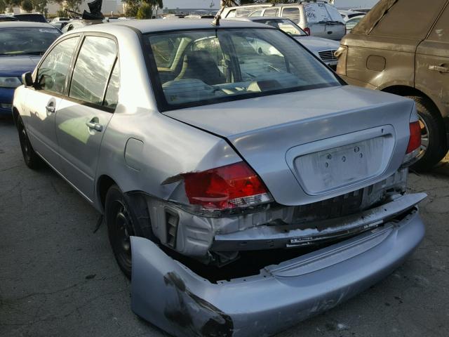 JA3AJ26E84U015911 - 2004 MITSUBISHI LANCER ES SILVER photo 3