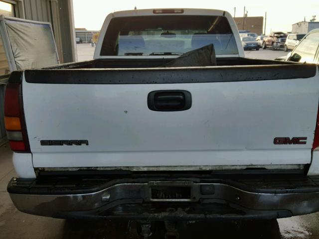 1GTHC29U61E222008 - 2001 GMC SIERRA C25 WHITE photo 10