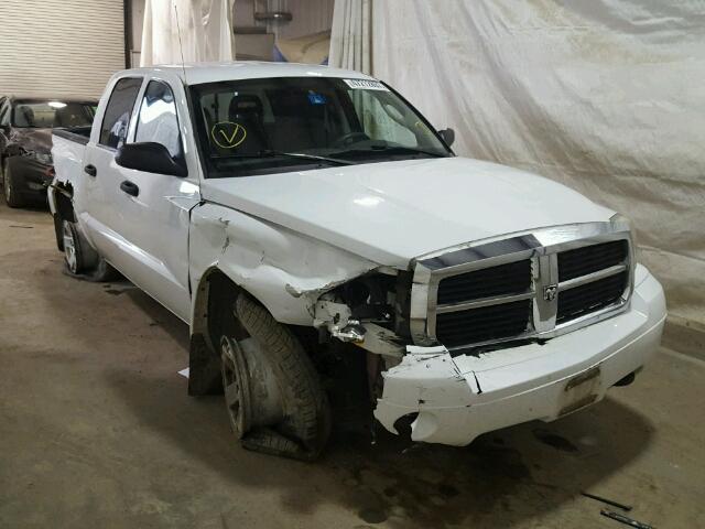 1D7HW48J16S526372 - 2006 DODGE DAKOTA QUA WHITE photo 1