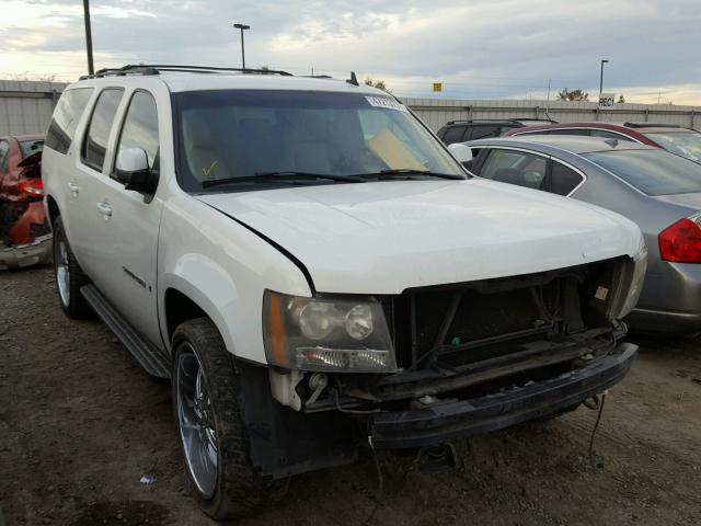 1GNFK16317J167510 - 2007 CHEVROLET SUBURBAN K WHITE photo 1