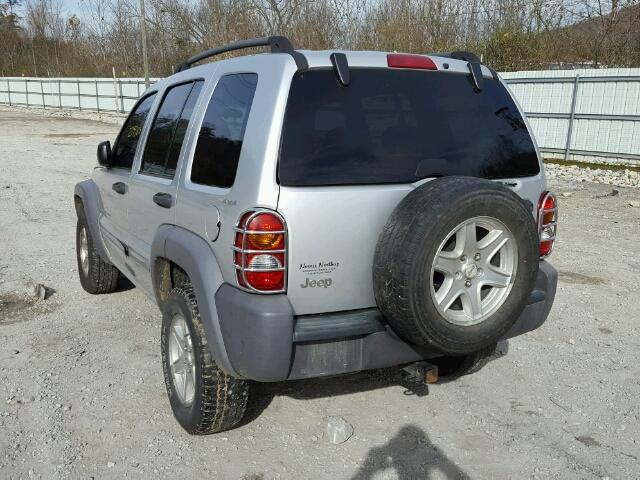 1J4GL48K42W114029 - 2002 JEEP LIBERTY SP SILVER photo 3