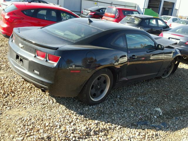 2G1FA1ED9B9184557 - 2011 CHEVROLET CAMARO LS BLACK photo 4