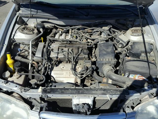 1YVGF22CX25296340 - 2002 MAZDA 626 LX SILVER photo 7