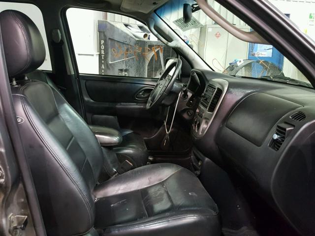 1FMCU94123KC76600 - 2003 FORD ESCAPE LIM GRAY photo 5