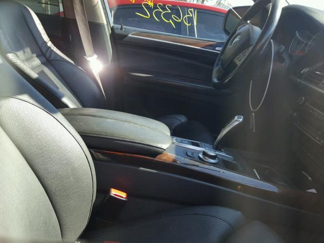 5UXFE835X9L168871 - 2009 BMW X5 XDRIVE4 GRAY photo 5