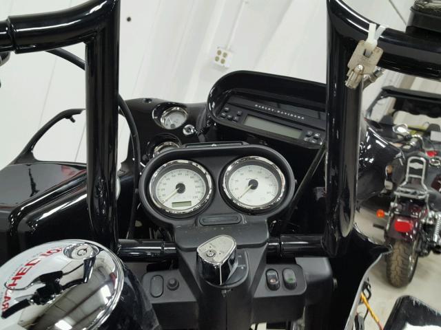 1HD1KH413AB655953 - 2010 HARLEY-DAVIDSON FLTRX 黑色 照片 17