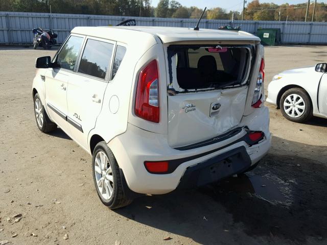 KNDJT2A6XD7580333 - 2013 KIA SOUL + WHITE photo 3