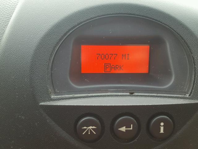 2G2WP522951305319 - 2005 PONTIAC GRAND PRIX SILVER photo 8