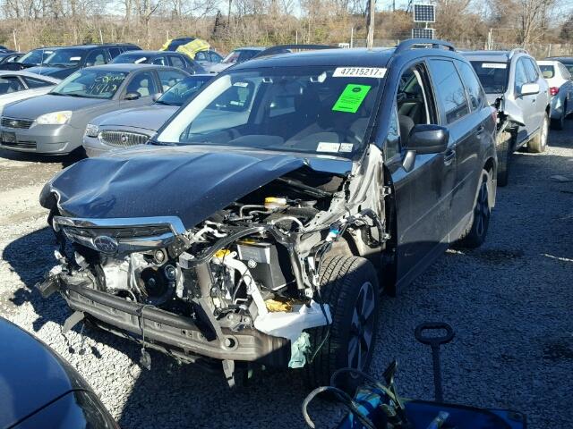 JF2SJAGC3JH437507 - 2018 SUBARU FORESTER 2 BLACK photo 2