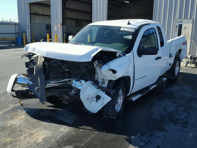 1GCEK29009Z143022 - 2009 CHEVROLET SILVERADO WHITE photo 2