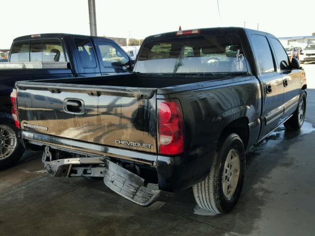 2GCEC13T761133022 - 2006 CHEVROLET SILVERADO BLACK photo 4