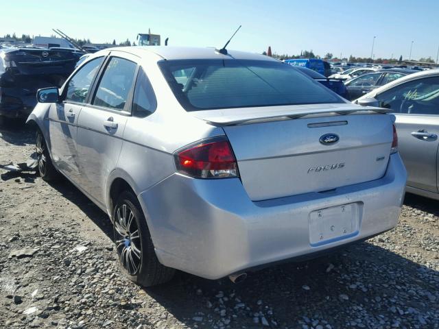 1FAHP3GN1AW114661 - 2010 FORD FOCUS SES SILVER photo 3