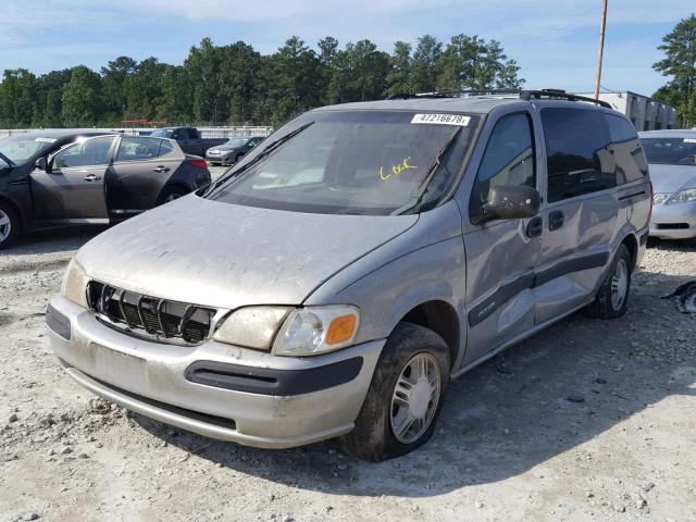 1GNDX03E9YD257920 - 2000 CHEVROLET VENTURE SILVER photo 2