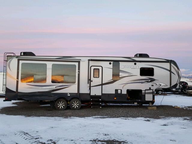 4YDF33123GE760565 - 2016 KEYSTONE AVALANCHE ნაცრისფერი ფოტო 9