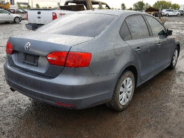 3VW1K7AJ2DM414895 - 2013 VOLKSWAGEN JETTA BASE GRAY photo 4
