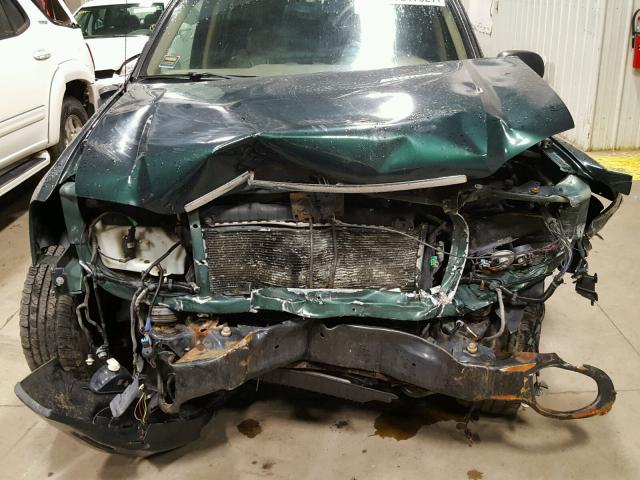 1GKET16S946147582 - 2004 GMC ENVOY XL GREEN photo 7