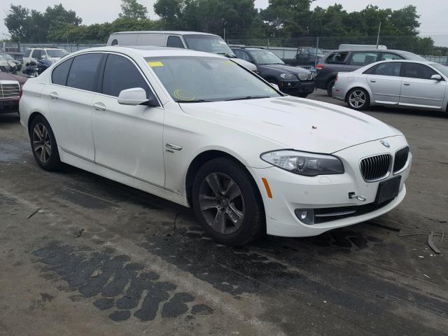 WBAXH5C59CDW04653 - 2012 BMW 528 XI WHITE photo 1