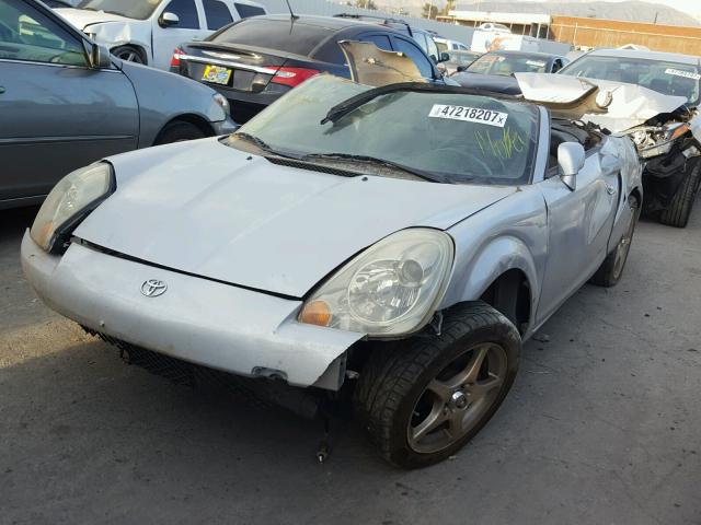 JTDFR320030059133 - 2003 TOYOTA MR2 SPYDER SILVER photo 2