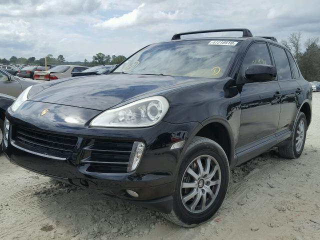 WP1AA2AP0ALA07196 - 2010 PORSCHE CAYENNE BLACK photo 2