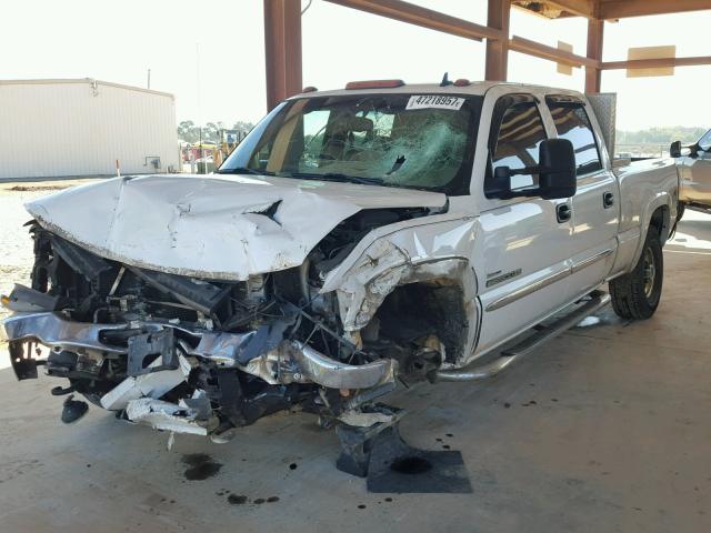 1GTHK23D16F212449 - 2006 GMC SIERRA K25 WHITE photo 2