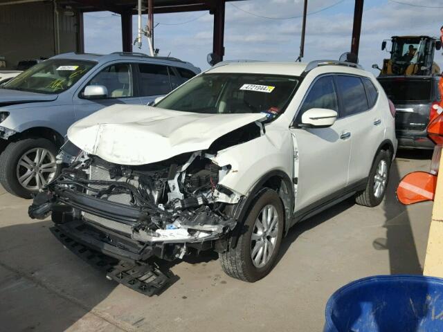 JN8AT2MT6HW389350 - 2017 NISSAN ROGUE S WHITE photo 2