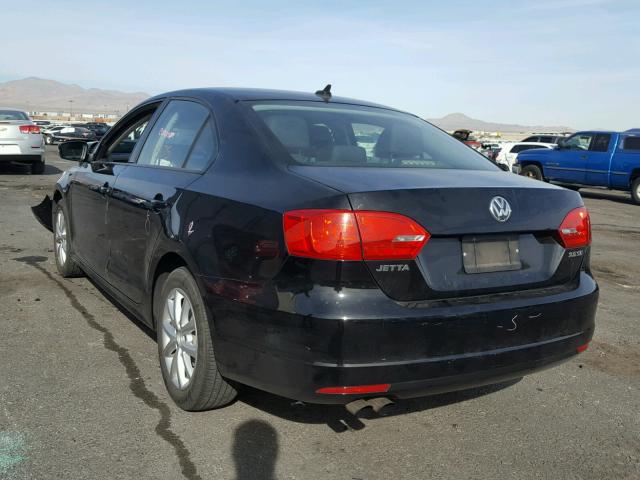 3VWDZ7AJ2BM034641 - 2011 VOLKSWAGEN JETTA SE 黑色 照片 3