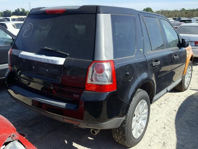 SALFP24N28H055353 - 2008 LAND ROVER LR2 SE BLACK photo 4