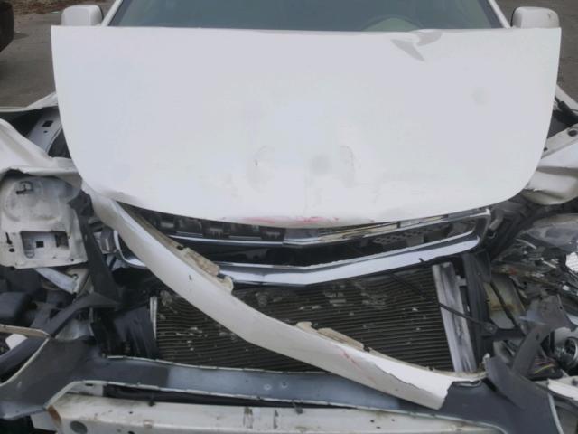 1G1ZE5EU7BF306560 - 2011 CHEVROLET MALIBU LTZ 奶油色 照片 7