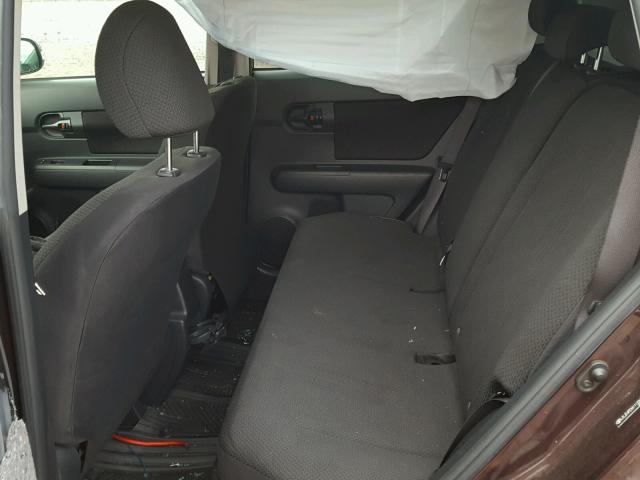 JTLZE4FEXA1113263 - 2010 TOYOTA SCION XB Марун фото 6