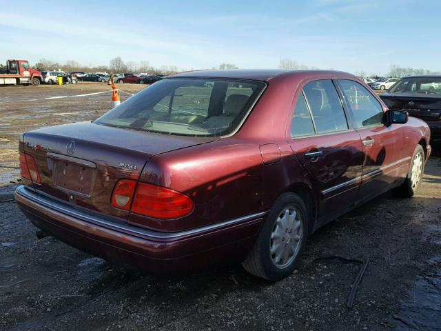 WDBJF20F2TJ019116 - 1996 MERCEDES-BENZ E 300D MAROON photo 4