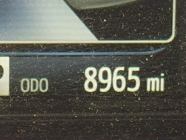 4T1BF1FK6HU426989 - 2017 TOYOTA CAMRY LE 银色 照片 8