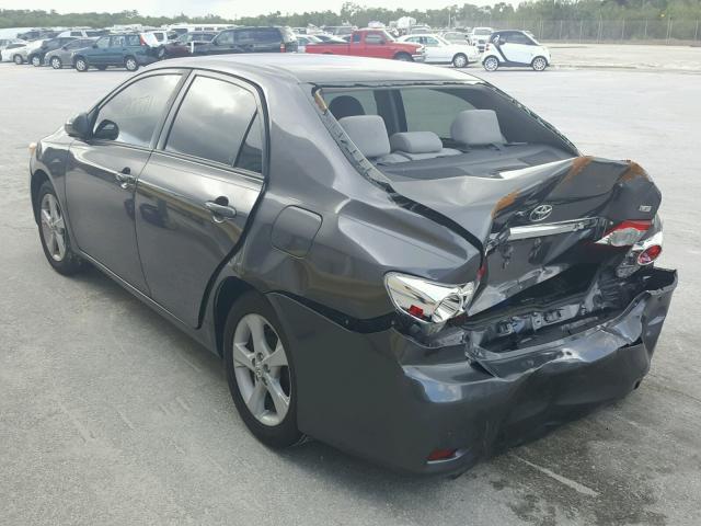 5YFBU4EE8CP066587 - 2012 TOYOTA COROLLA BA GRAY photo 3