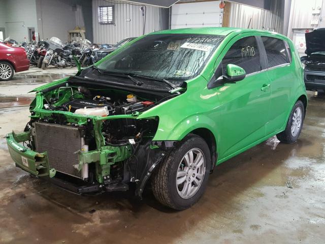 1G1JC6SG0G4154843 - 2016 CHEVROLET SONIC LT GREEN photo 2