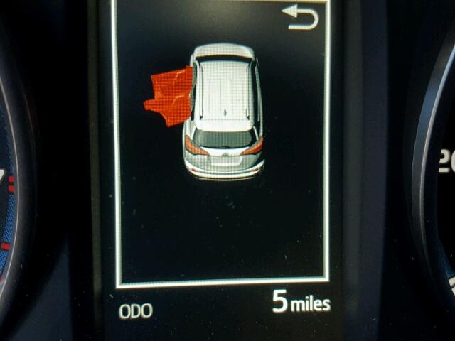 2T3ZFREVXHW367218 - 2017 TOYOTA RAV4 LE SILVER photo 8