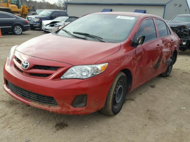 2T1BU4EE0BC570047 - 2011 TOYOTA COROLLA BA RED photo 2