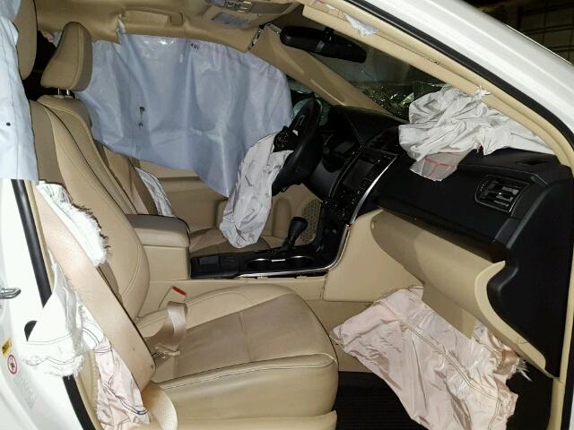 4T1BF1FK2GU515568 - 2016 TOYOTA CAMRY LE თეთრი ფოტო 5