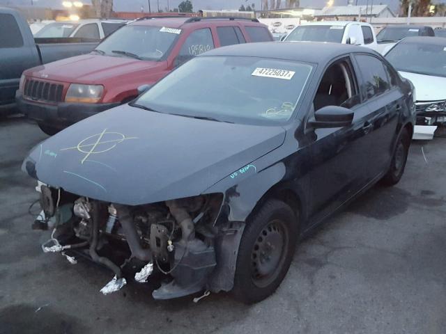 3VW1K7AJ0DM411073 - 2013 VOLKSWAGEN JETTA BASE BLACK photo 2