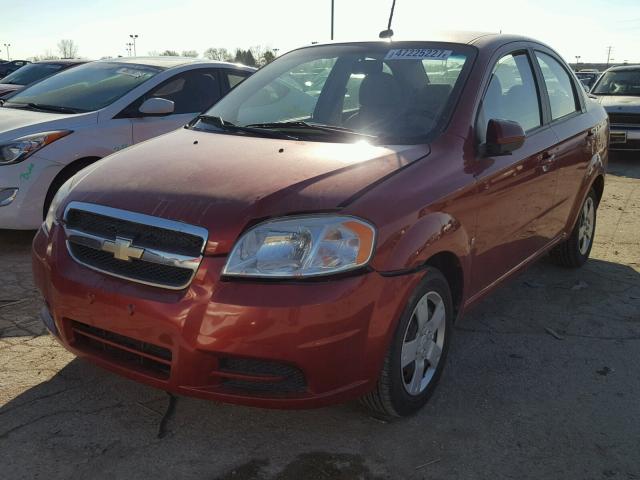 KL1TD56EX9B621725 - 2009 CHEVROLET AVEO LS RED photo 2