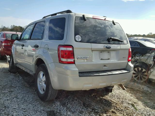 1FMCU03G29KD03983 - 2009 FORD ESCAPE XLT TAN photo 3