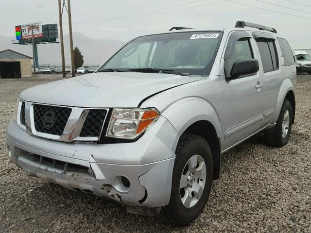 5N1AR18W67C645264 - 2007 NISSAN PATHFINDER SILVER photo 2