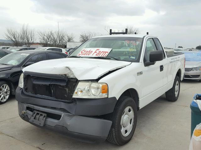 1FTRF12WX7NA65920 - 2007 FORD F150 WHITE photo 2