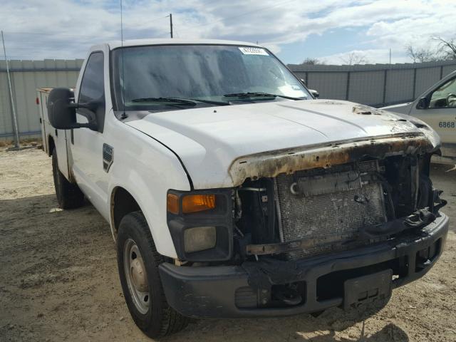 1FTWF30508EB76938 - 2008 FORD F350 SRW S WHITE photo 1