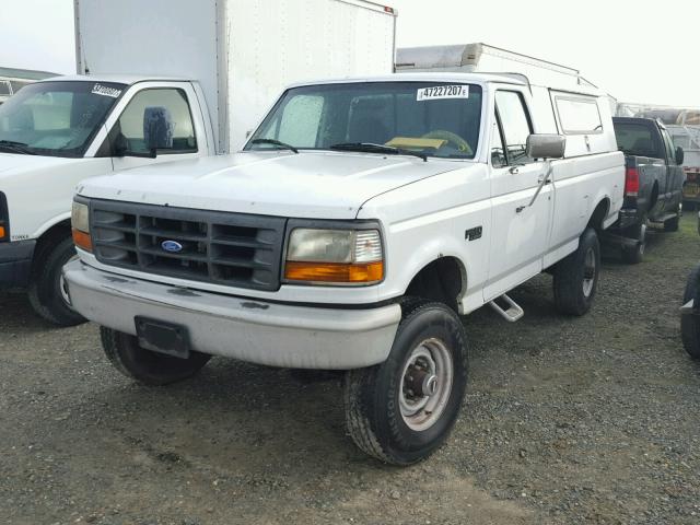 2FTHF36G7TCA48583 - 1996 FORD F350 WHITE photo 2