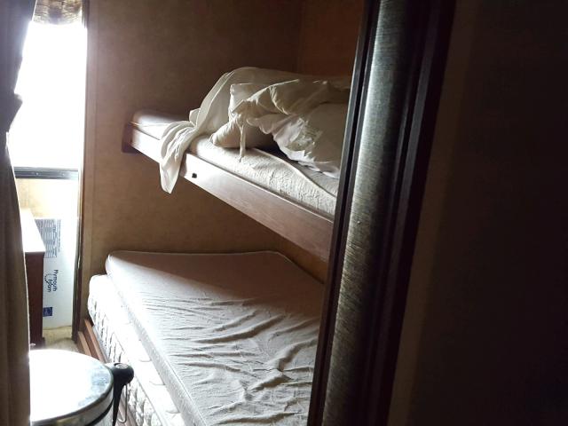 4YDT31024AB630232 - 2010 KEYSTONE OUTBACK WHITE photo 8