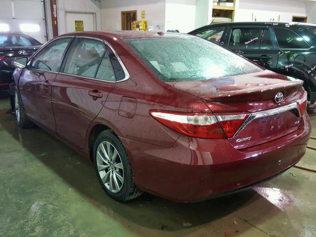 4T1BF1FK8FU902284 - 2015 TOYOTA CAMRY LE MAROON photo 3