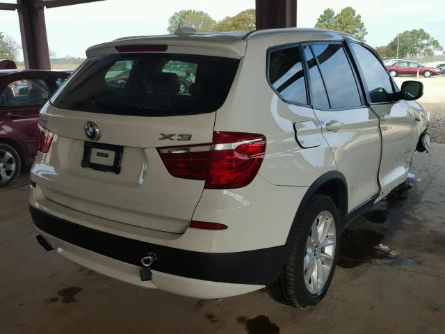 5UXWX9C53D0A20042 - 2013 BMW X3 XDRIVE2 Белый фото 4