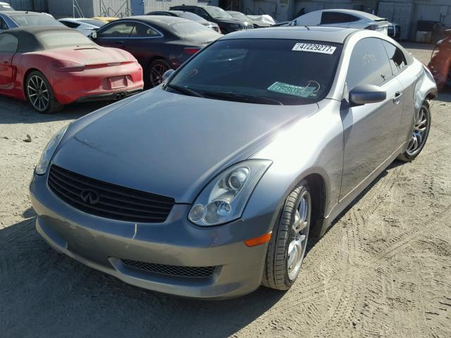 JNKCV54E86M714458 - 2006 INFINITI G35 GRAY photo 2