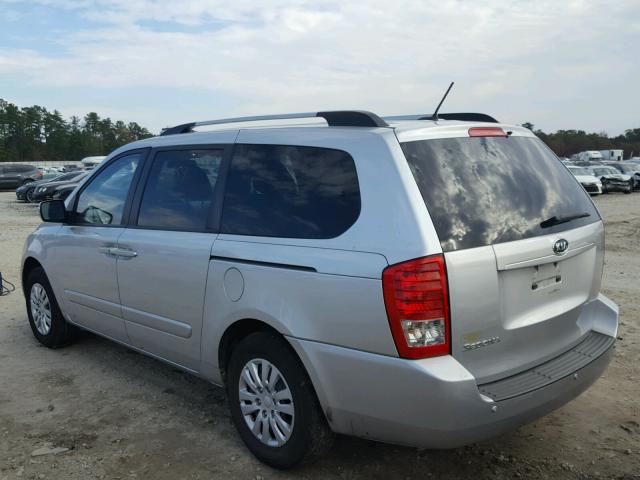 KNDMG4C70C6490387 - 2012 KIA SEDONA LX SILVER photo 3